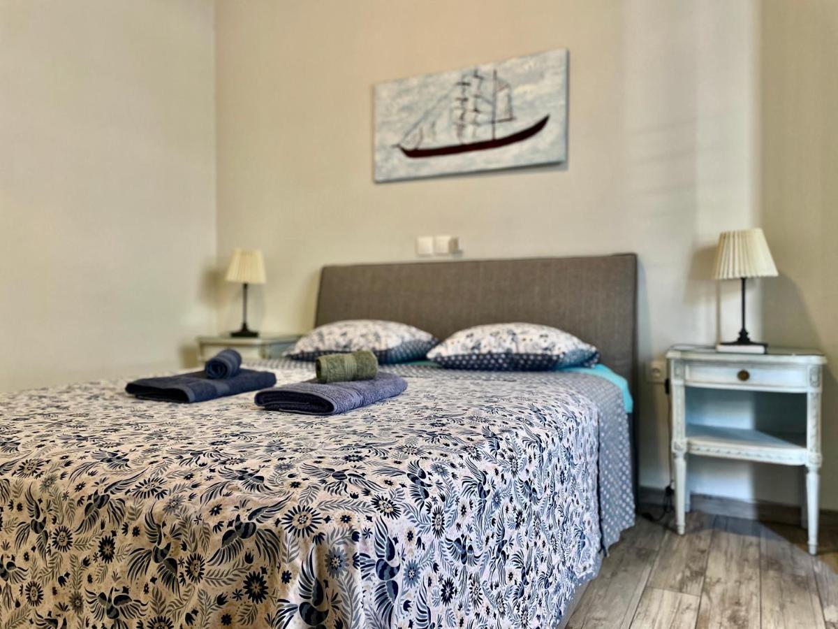 Five Brand New Boutique Apartments Central Афины Экстерьер фото